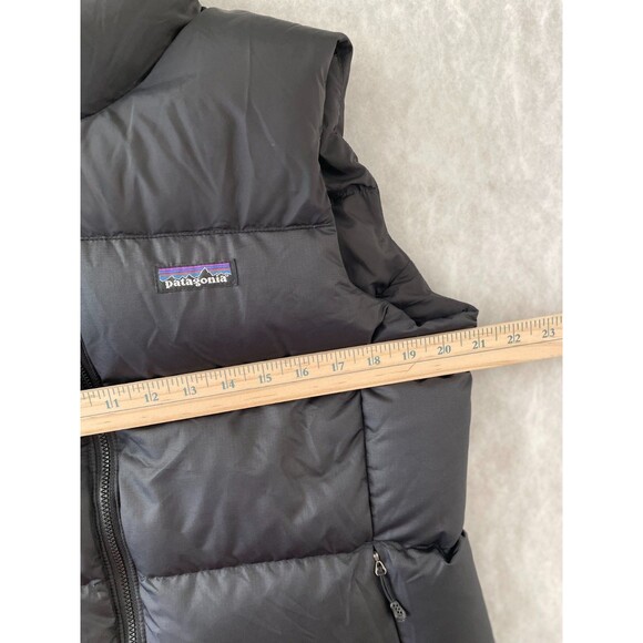 Patogonia Womens Black Vest Full Zip Size L Zipped Pockets - Picture 4 of 9